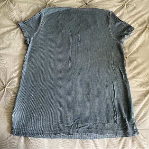 ✨2/$18✨ American Eagle Top - Picture 3 of 6